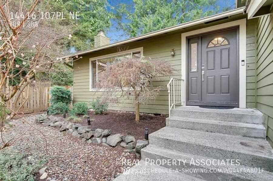 14416 107PL NE - Photo 3 of 22