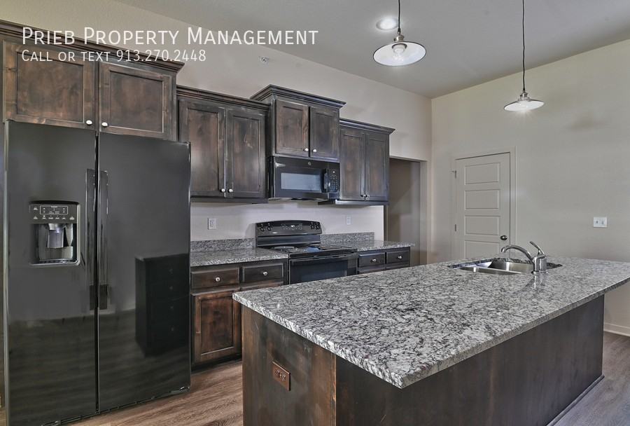 8791 Findley St #16 - Photo 4 of 34