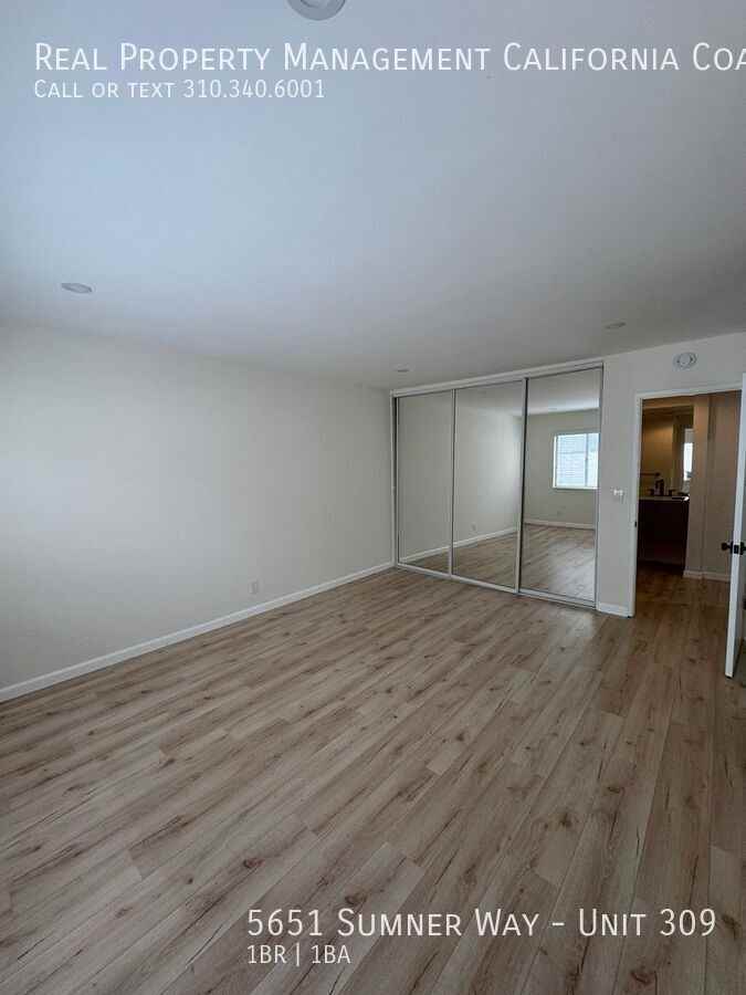 5651 Sumner Way #309 - Photo 5 of 24