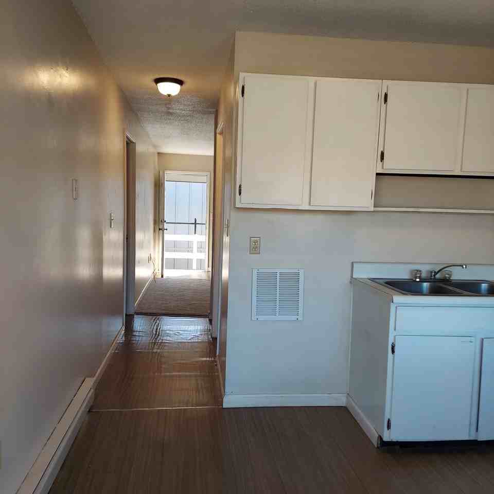 Creekview Apartments - Photo 2 of 11