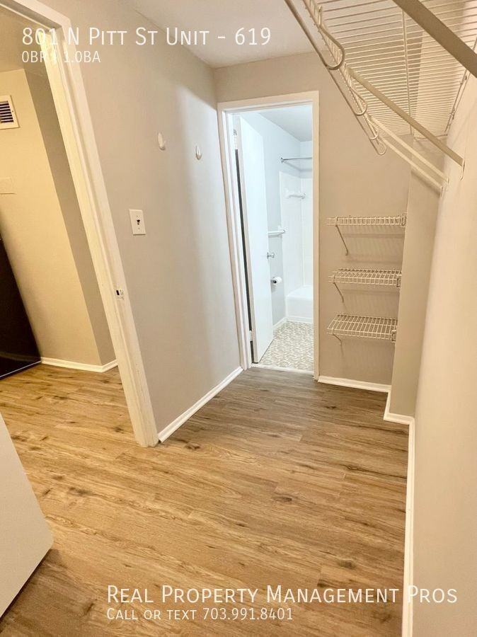 801 N Pitt St #619 - Photo 5 of 14