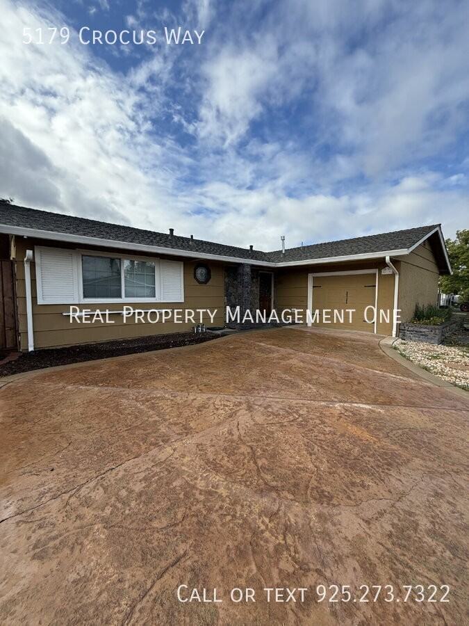 5179 Crocus Way - Photo 3 of 29