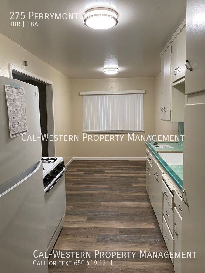 275 Perrymont Ave - Photo 4 of 6