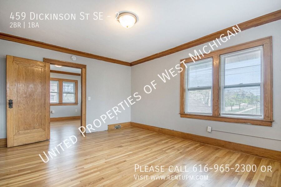 459 Dickinson St Se #2 - Photo 2 of 20