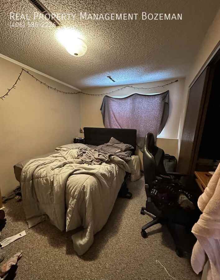 1513 W Koch St #1513WKOCH - Photo 2 of 10