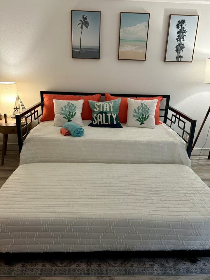 2700 North Atlantic Avenue, Unit 708 - Photo 7 of 31