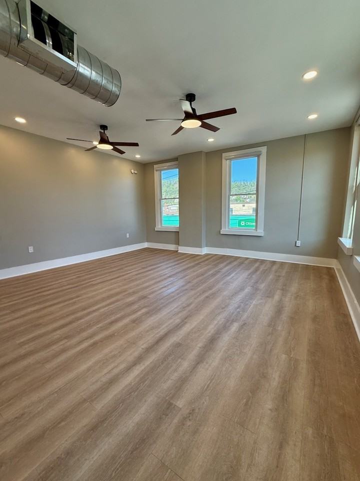 906 Penn Avenue - Photo 7 of 50