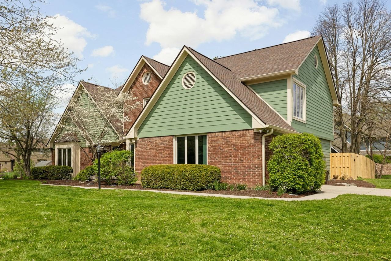 15139 Derby Court - Photo 4 of 50