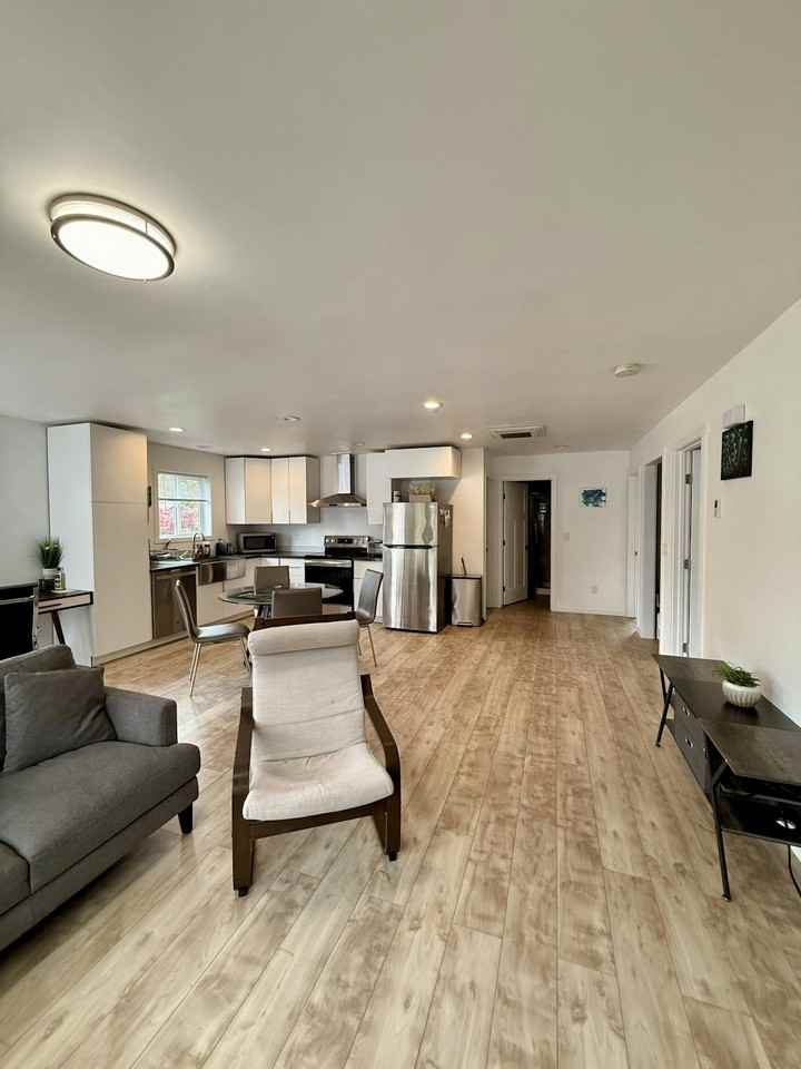 10183 SW Jefferson St - Photo 6 of 6