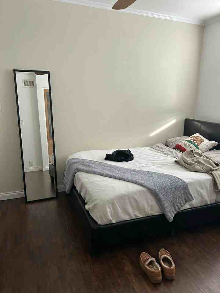 1053 Presidio Dr, Unit N/A - Photo 3 of 7