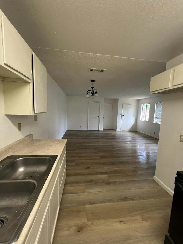 7638 24th Street, Unit 7638 - Photo 2 of 13