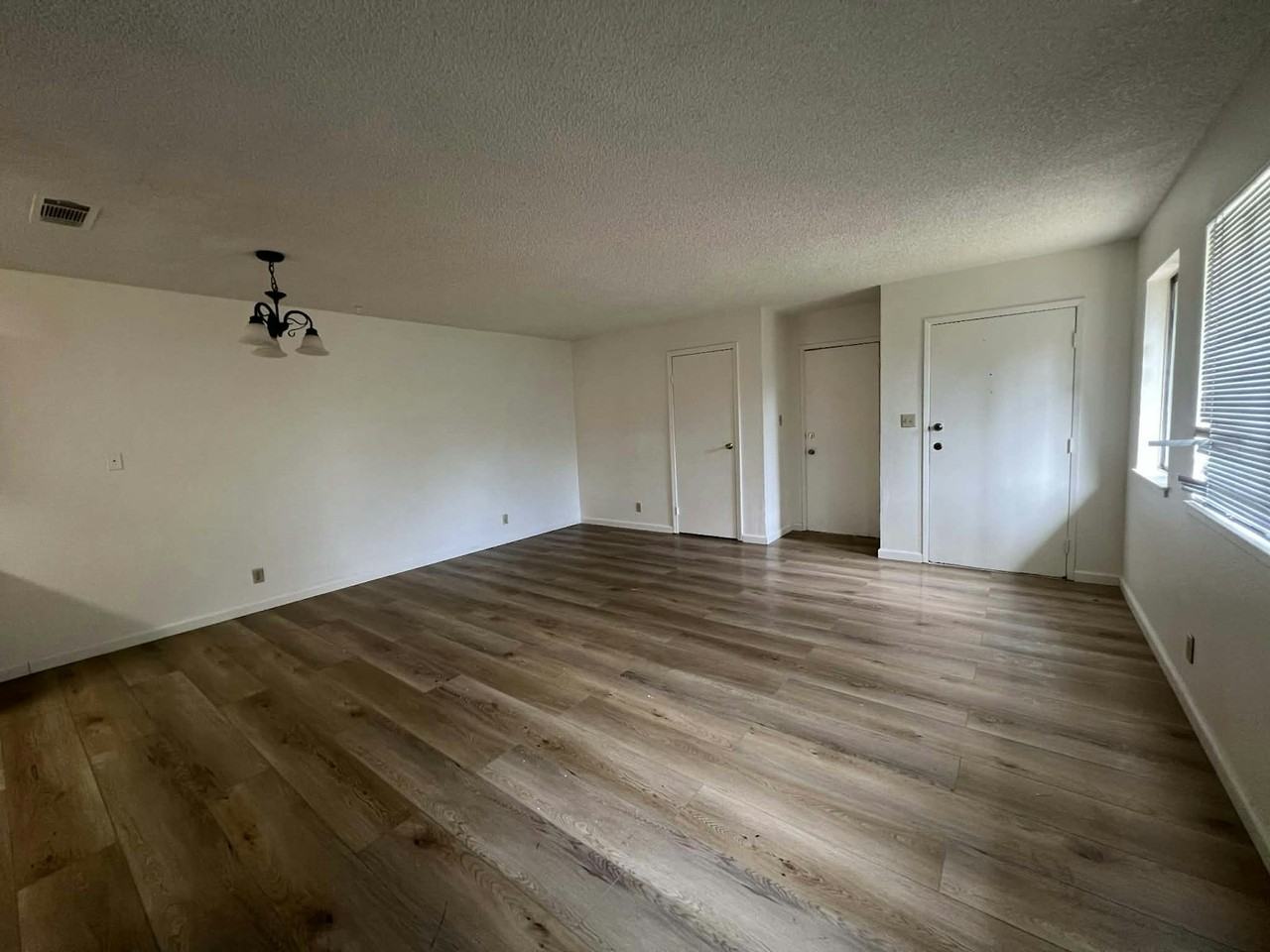 7638 24th Street, Unit 7638 - Photo 5 of 13