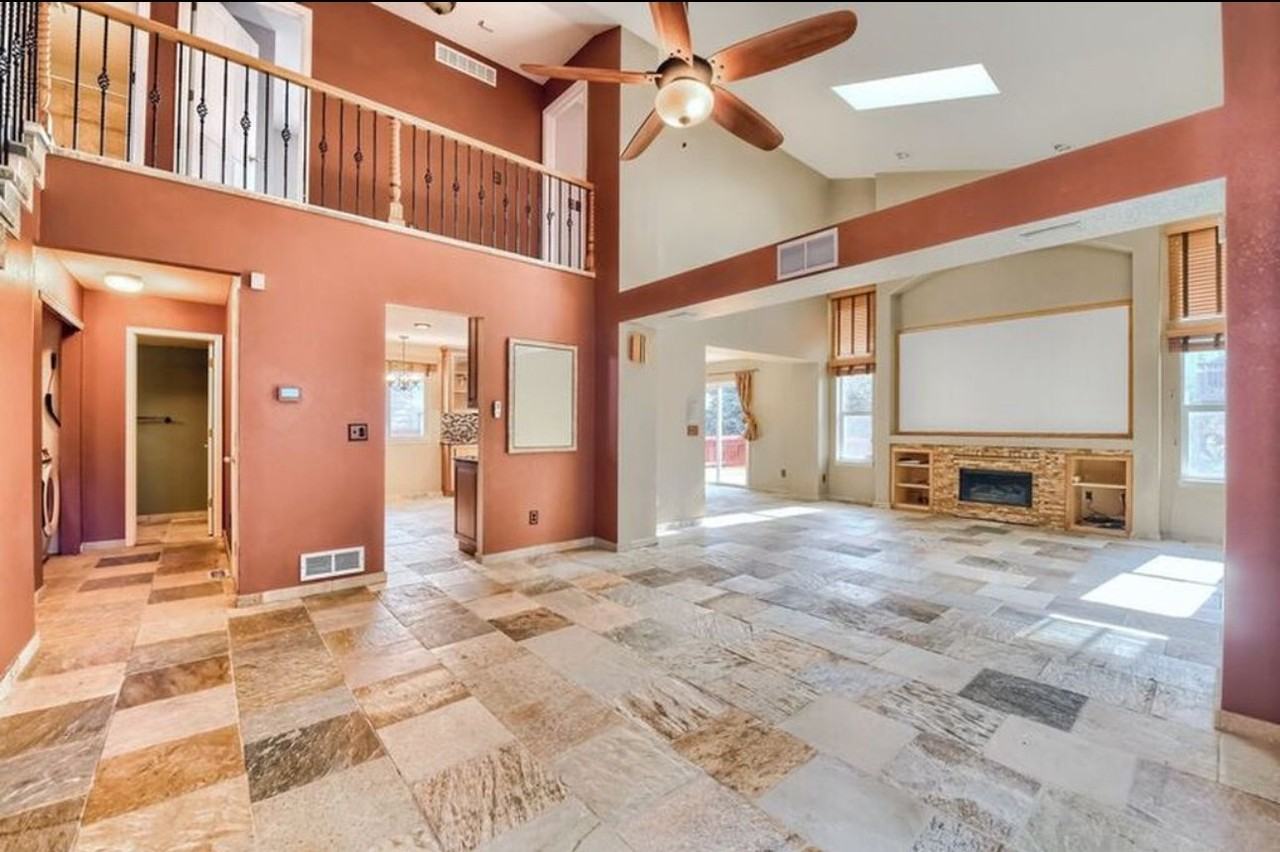 6542 West 96th Drive - Photo 3 of 37