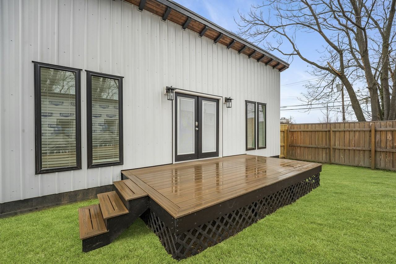 1014 9th Avenue, Unit 3 - Photo 2 of 10