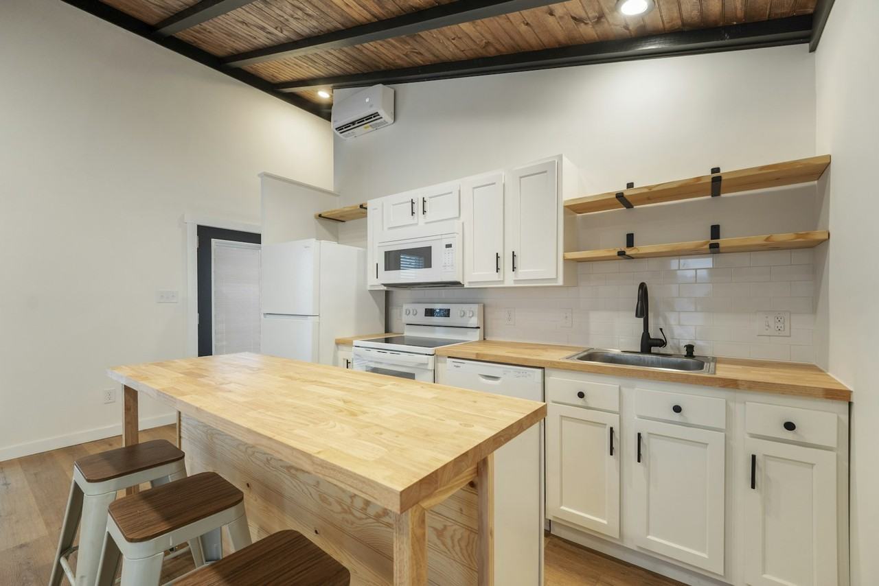 1014 9th Avenue, Unit 3 - Photo 5 of 10