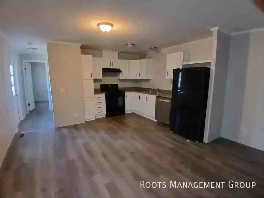 505 Carriage Lane Est #505 - Photo 2 of 13