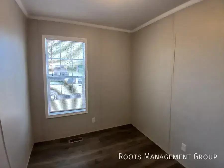 505 Carriage Lane Est #505 - Photo 5 of 13