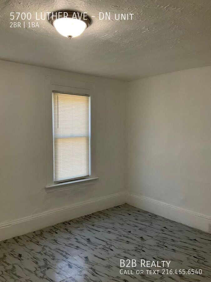 5700 Luther Ave - Photo 7 of 28