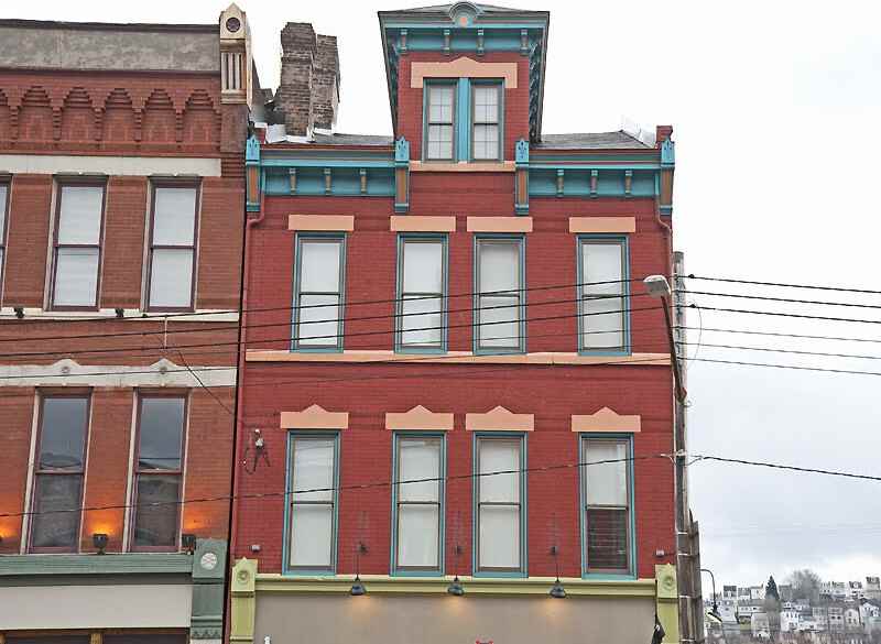 1922 East Carson Street - Photo 2 of 35