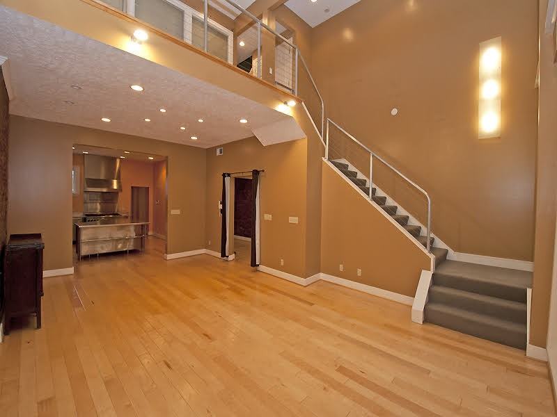 1922 East Carson Street - Photo 7 of 35
