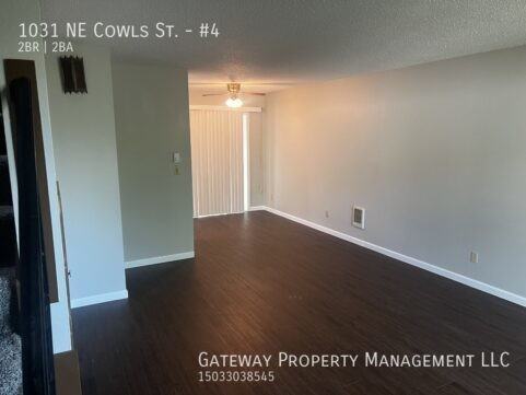 1031 Ne Cowls St #4 - Photo 3 of 16