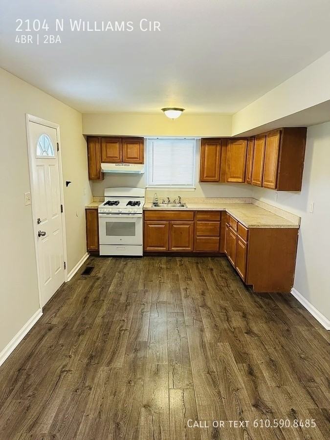 2104 N Williams Cir - Photo 7 of 13