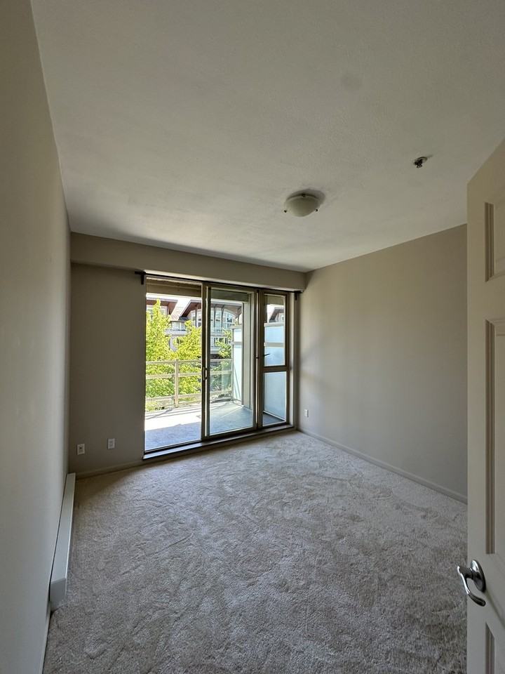 580 Raven Woods Dr - Photo 6 of 13