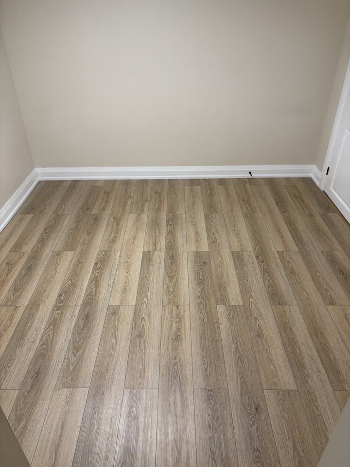 28 Hertford Ave - Photo 6 of 9