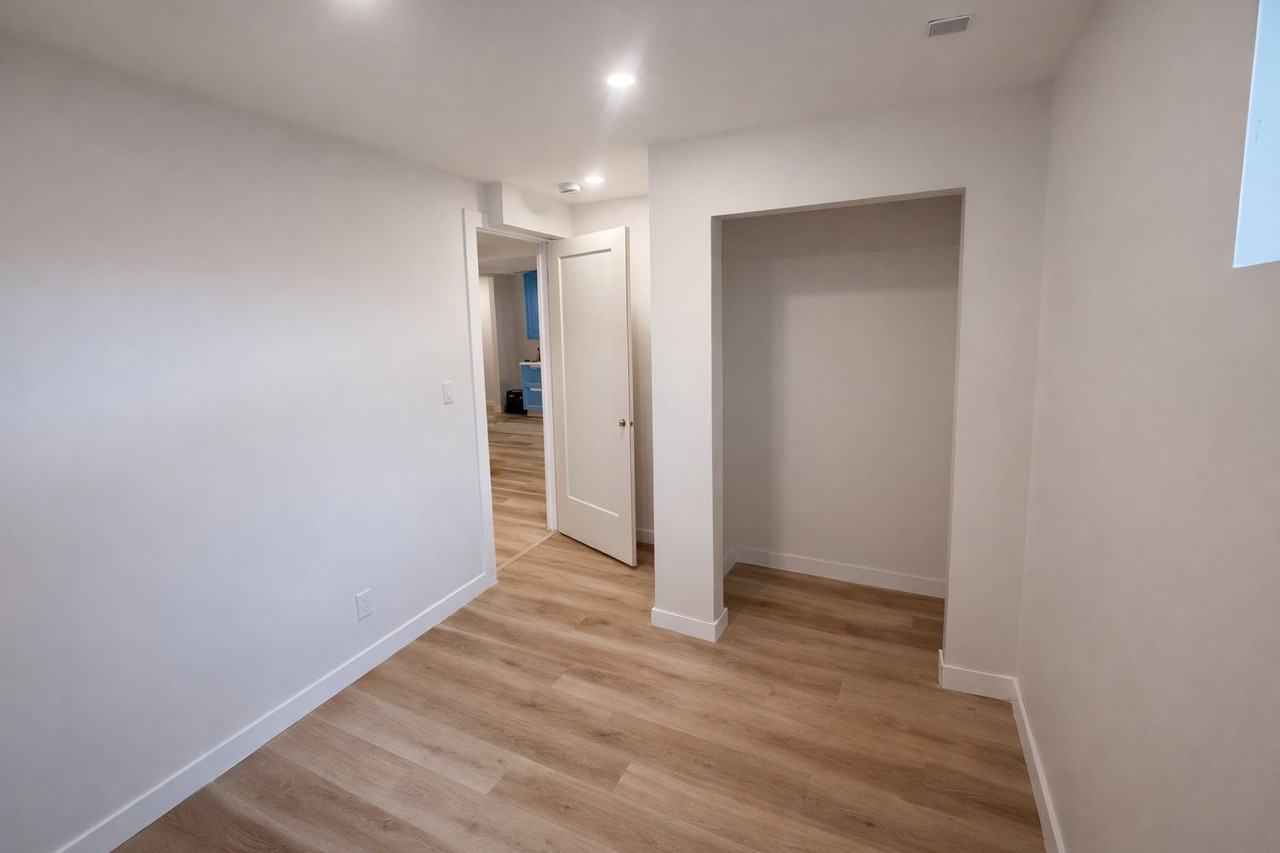 8411 54 St Nw - Photo 7 of 7