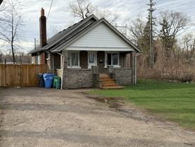 1115 Lakeshore Rd E - Photo 1 of 1