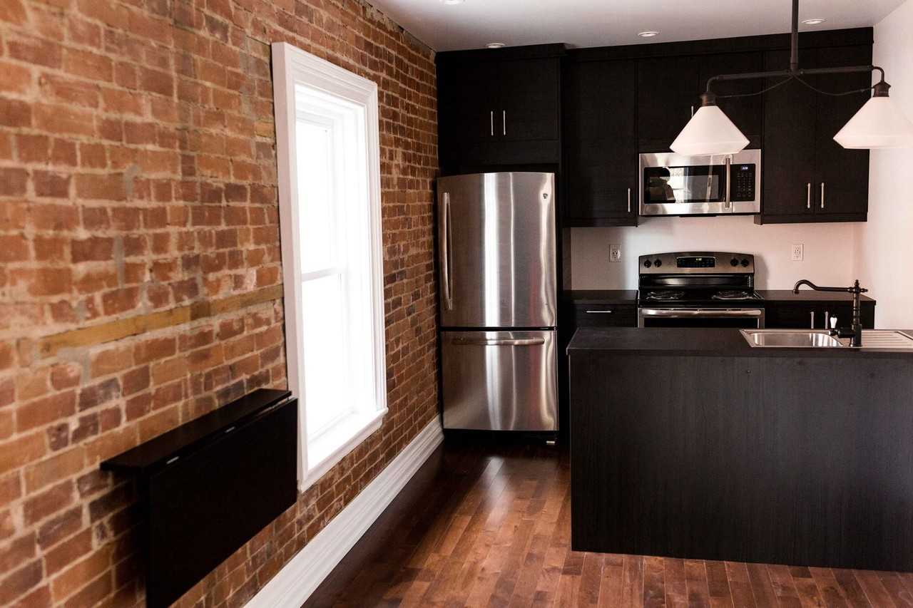 96 Aylmer St N - Photo 3 of 10