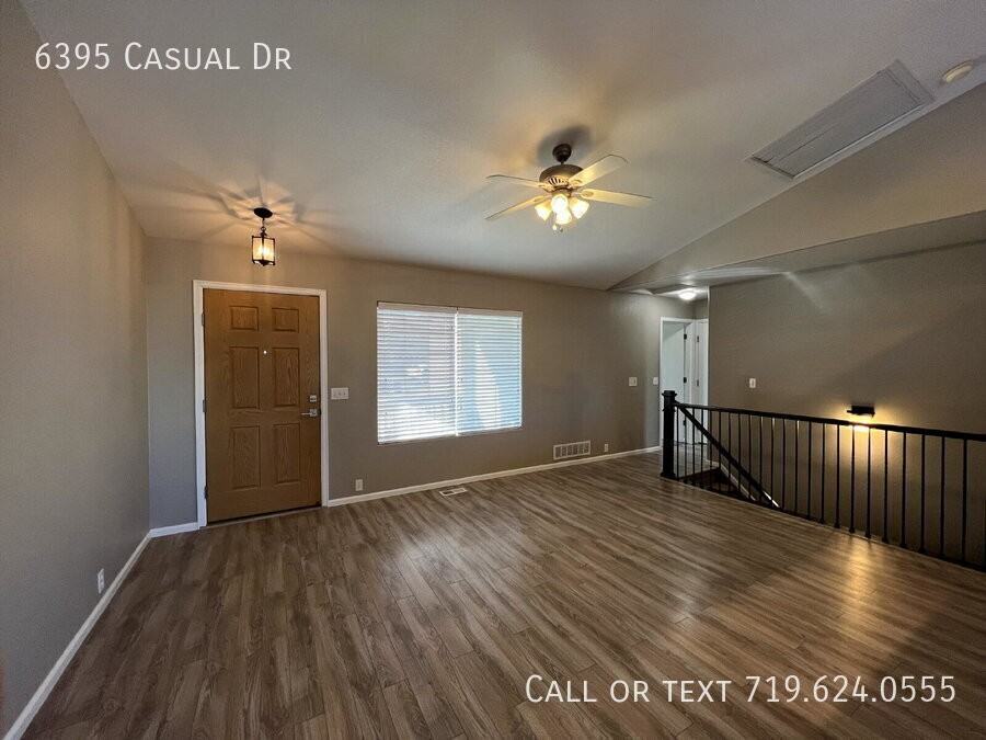 6395 Casual Dr - Photo 2 of 24