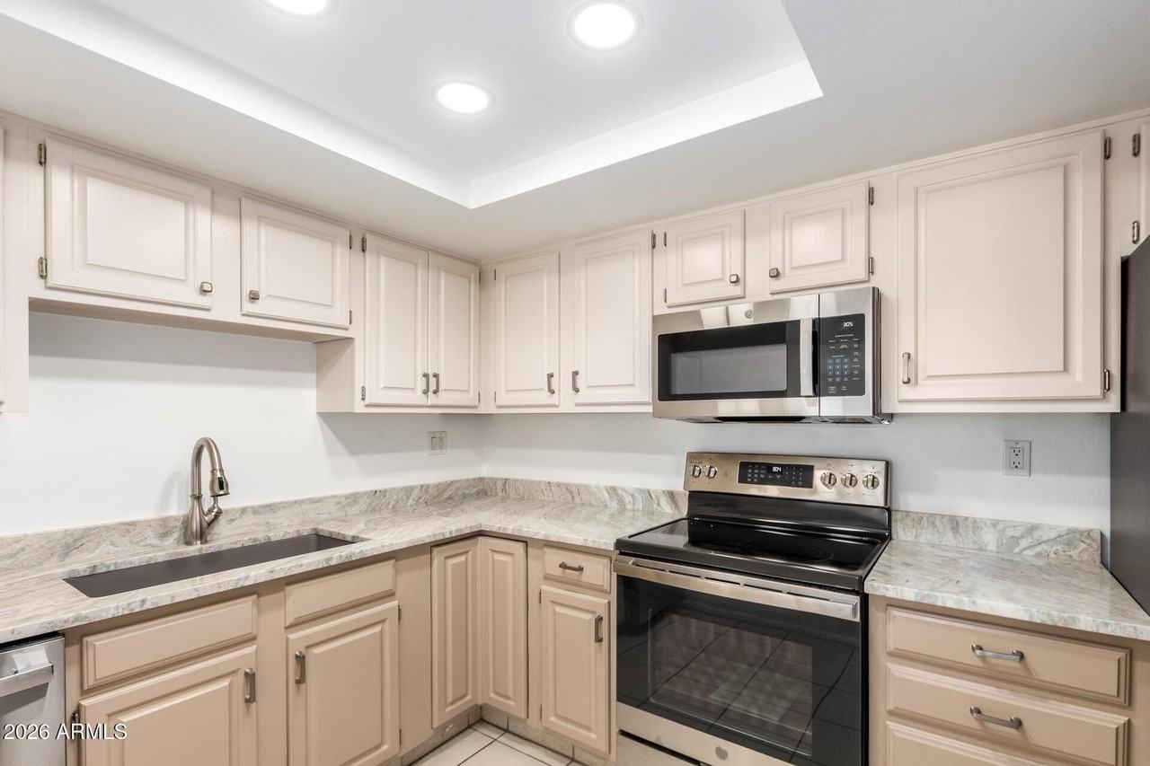 7840 E Camelback Rd #309 - Photo 5 of 44
