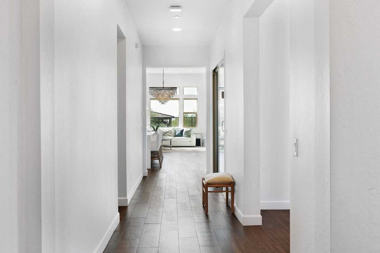 7605 E Camino Del Monte - Photo 5 of 43