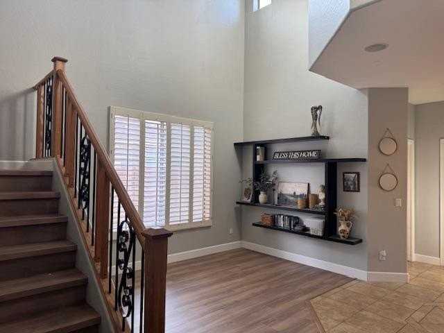 4075 E Oxford Ln - Photo 7 of 25