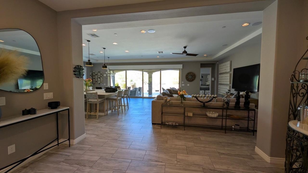 11004 E Ajave Dr - Photo 7 of 25