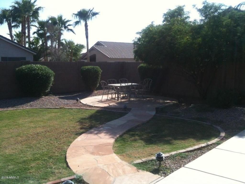 321 W Cardinal Way - Photo 4 of 7