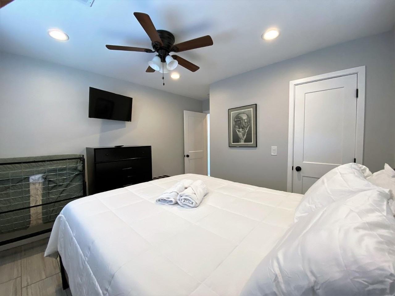 33 N Hobson #B - Photo 7 of 16