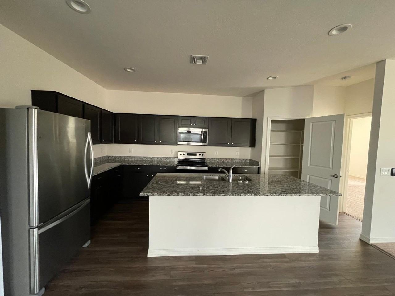 2395 E Santa Ynez Dr - Photo 6 of 25