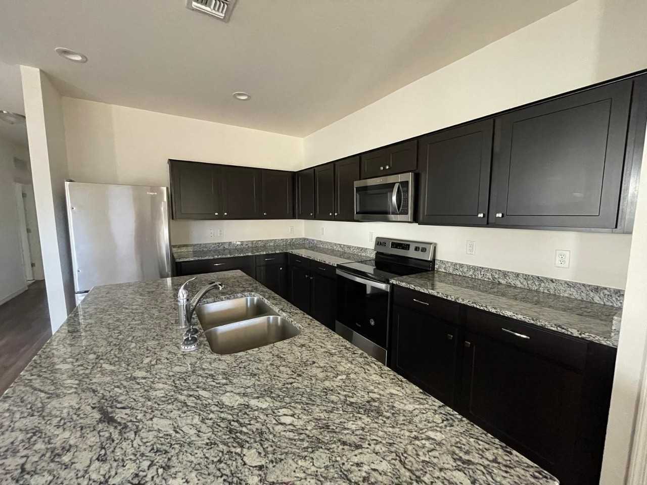 2395 E Santa Ynez Dr - Photo 7 of 25