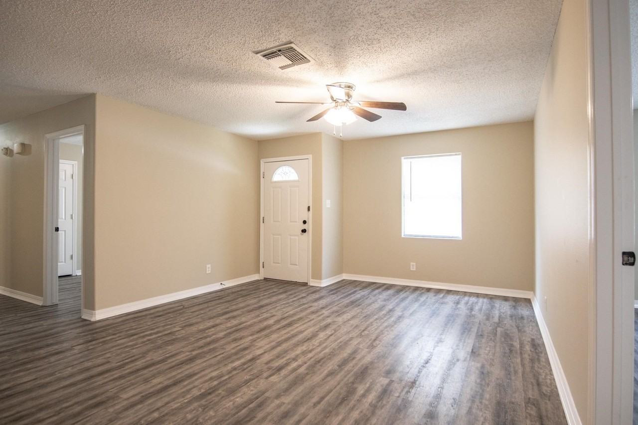 7817 Walnut Dr - Photo 7 of 18