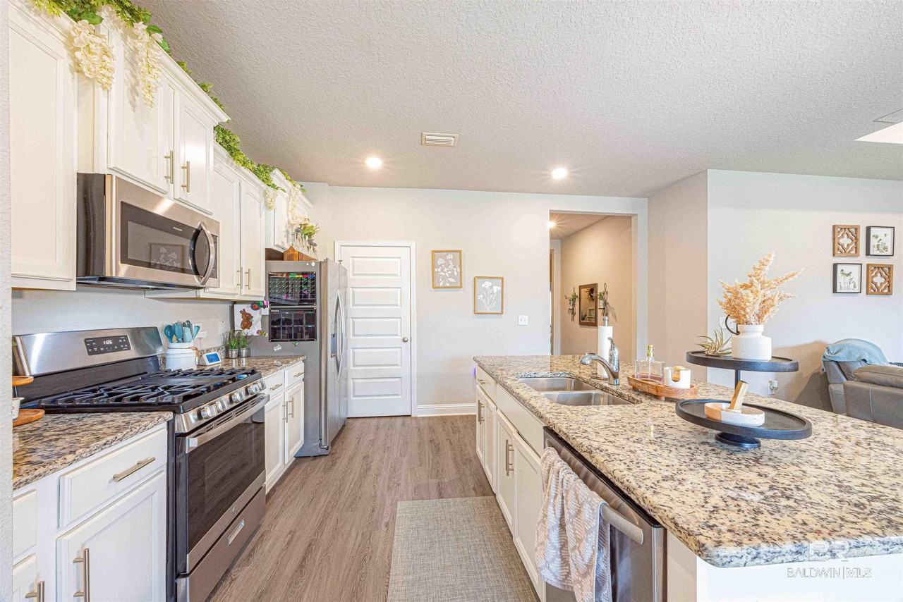 31510 Plover Ct - Photo 6 of 15