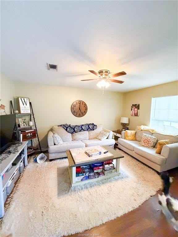 1005 Autumn Cir #B - Photo 3 of 19