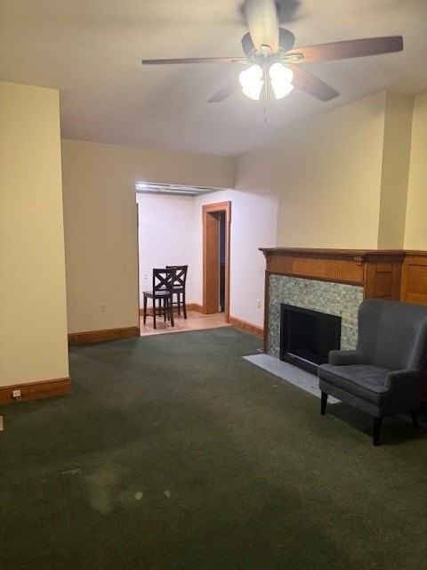 506 W Water St - Photo 4 of 13