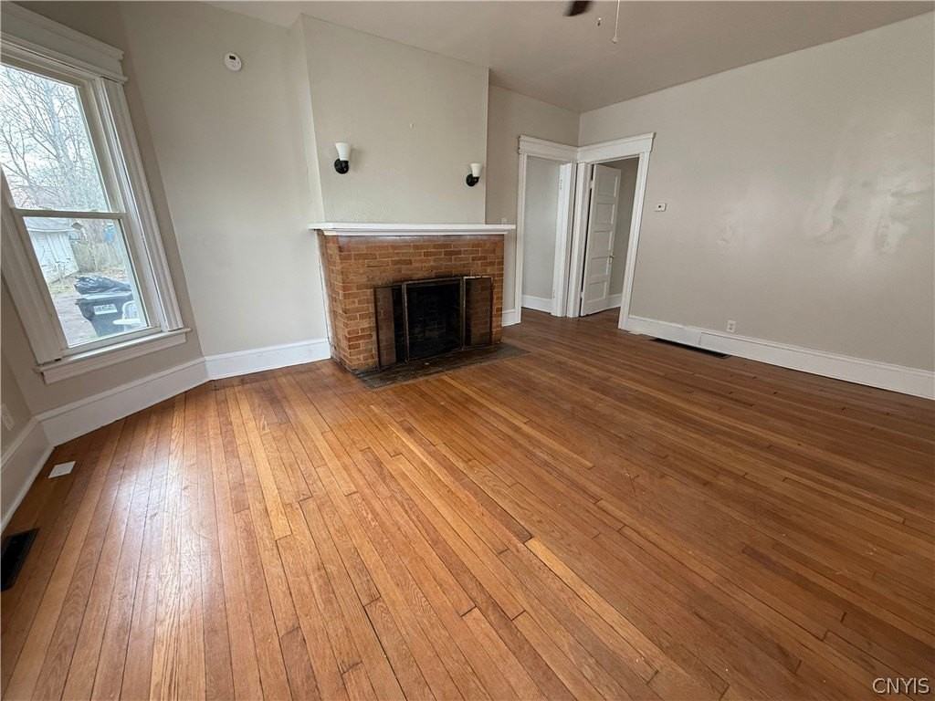 367 Furman St #1 - Photo 5 of 13