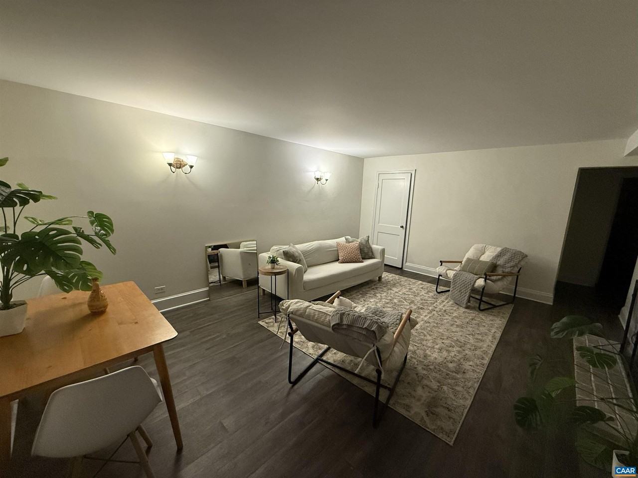 2709 Eton Rd - Photo 2 of 11