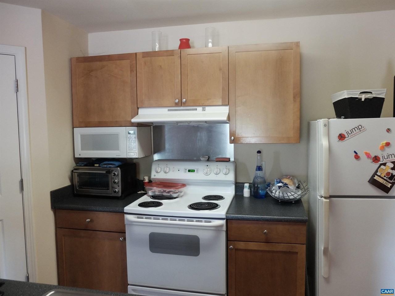 727 Denali Way #205 - Photo 5 of 13