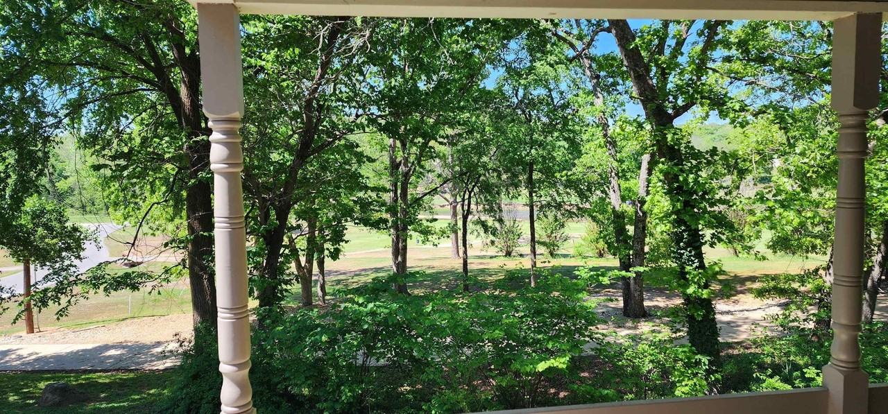 107 Cherokee Rd - Photo 3 of 27