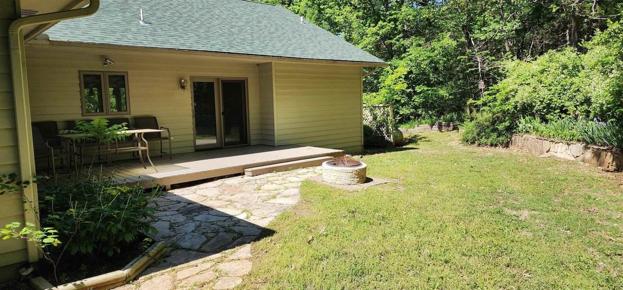 107 Cherokee Rd - Photo 5 of 27