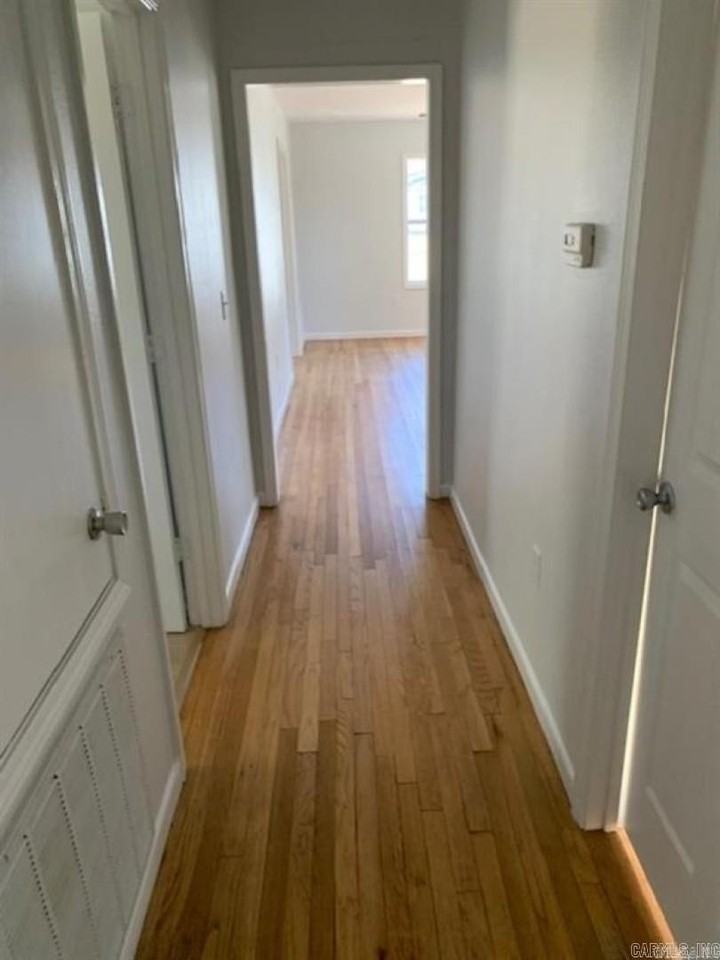 861 Crestwood Rd - Photo 6 of 11